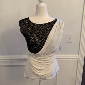 P Luca NWT Black & White Shirt With Lace Size 8